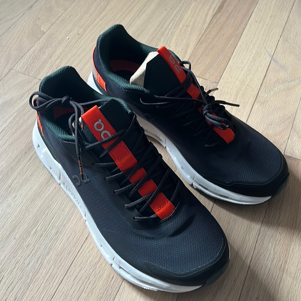 Brand new in box Cloudnova form oncloud sneakers US 10